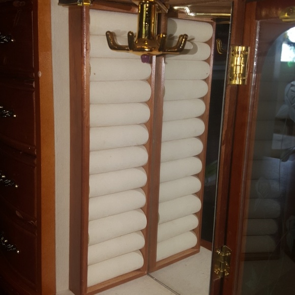 Jewelry box - Picture 3 of 7